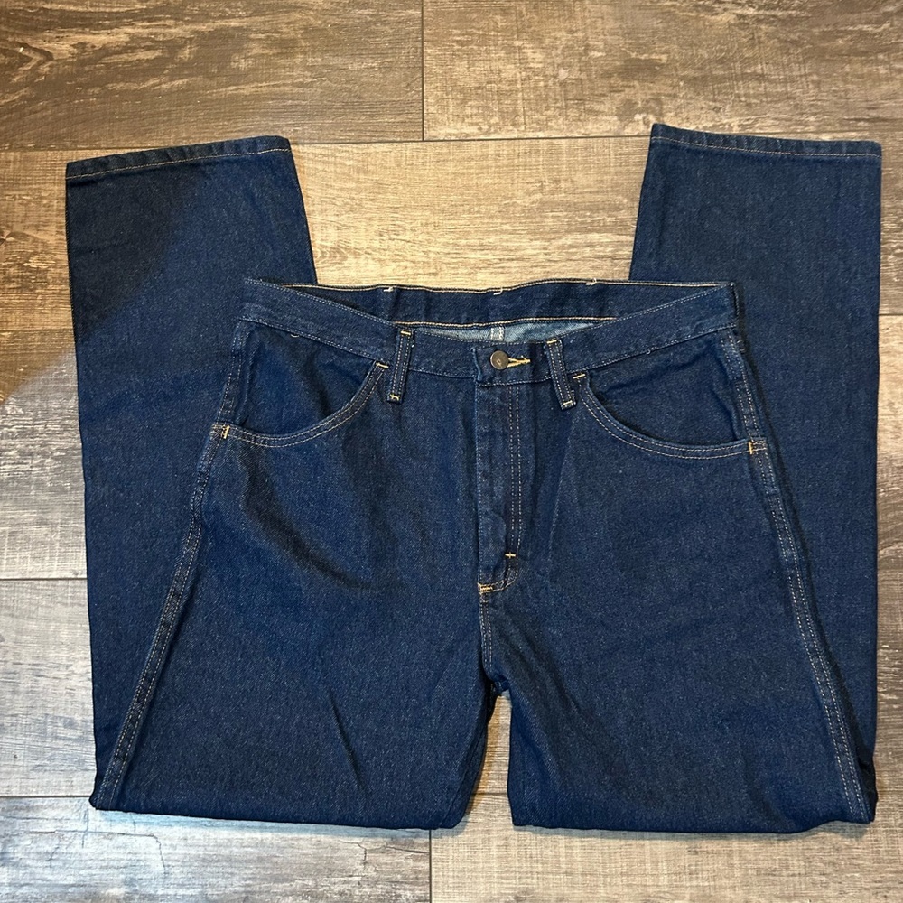 NWOT Rustler Men's Deep Blue Relaxed Jeans